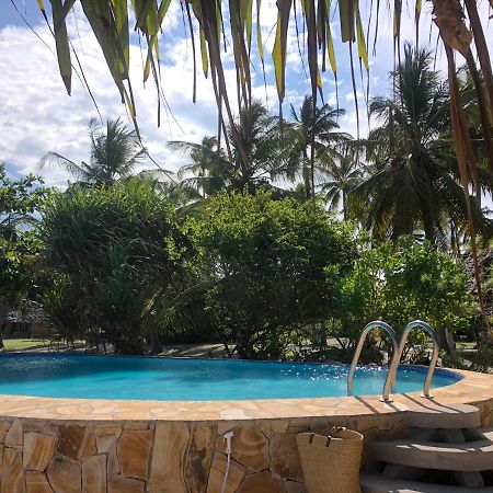 Emayani Beach Lodge Pangani Экстерьер фото