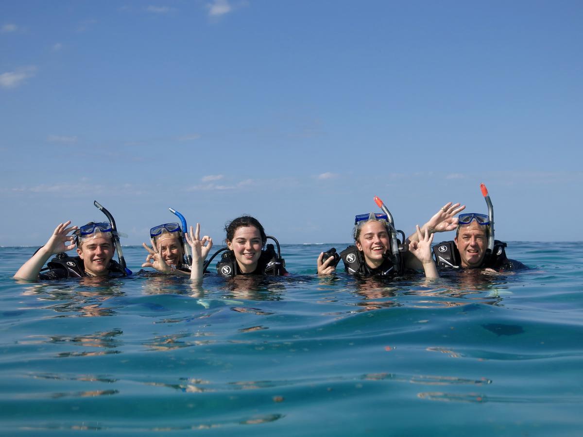 Emayani Beach Lodge Pangani Экстерьер фото